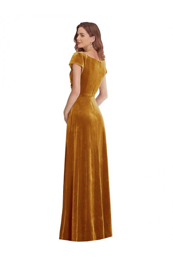 Best Stretch Velvet Long V-Neck Sheath Formal Evening Dress
